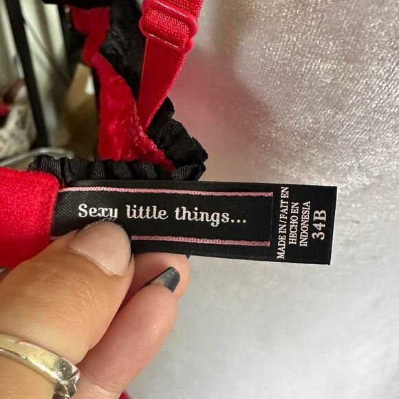 Victoria-s-Secret Red and Pink Corset Dress/Apron - Picture 5 of 5